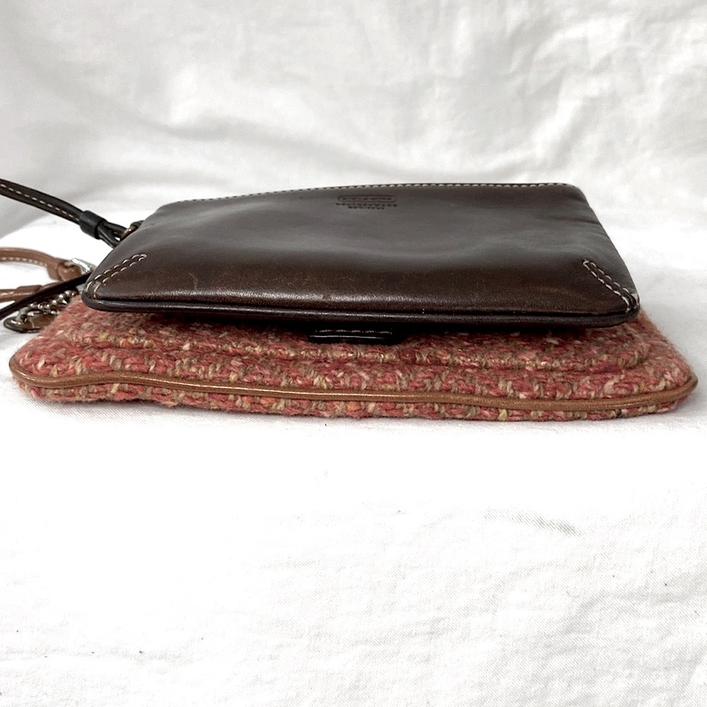 Coach 2 Scary Herringbone Hampton F40792 Wool Tweed Leather & Leather Wristlet - Picture 10 of 16